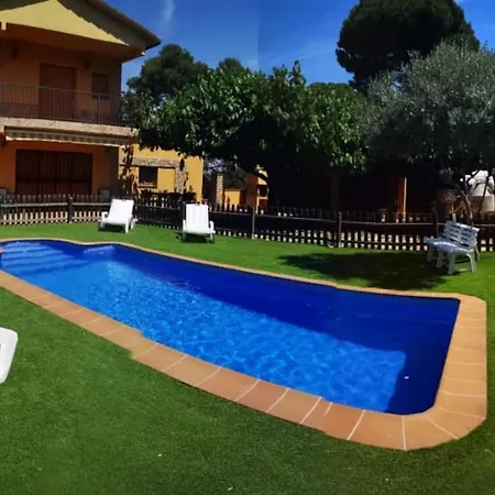 Casa Mas Mora Ferienhaus *